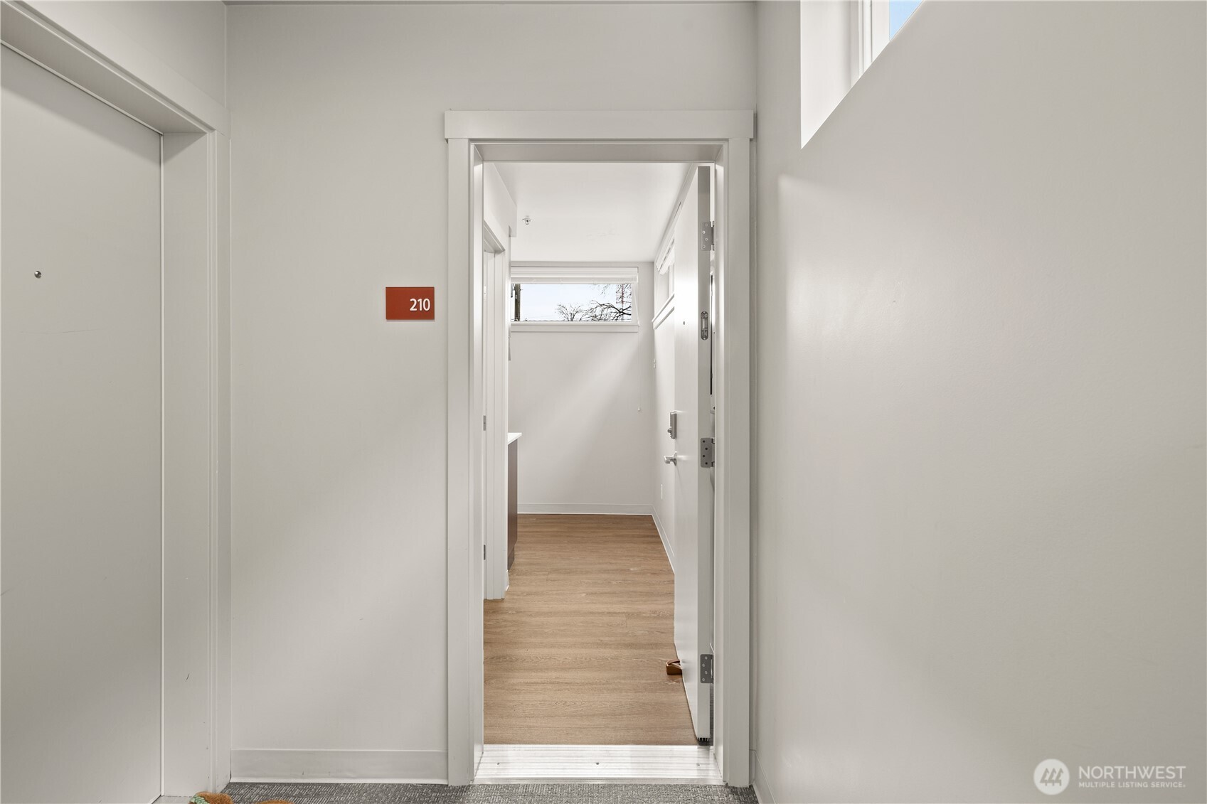 1814 E John Street Seattle WA 98112