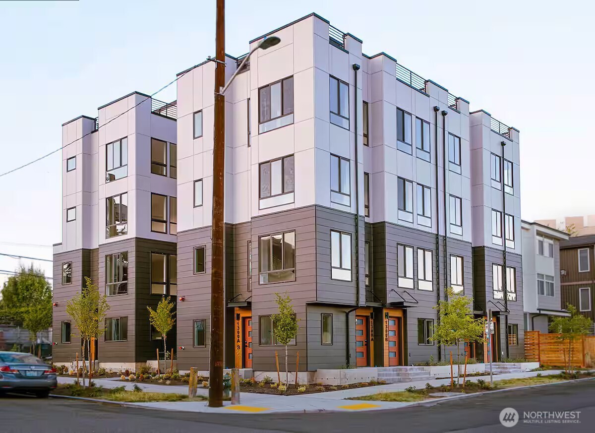 1300 E Remington Court Seattle WA 98122