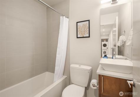 6221 20th Avenue NW Seattle WA 98107