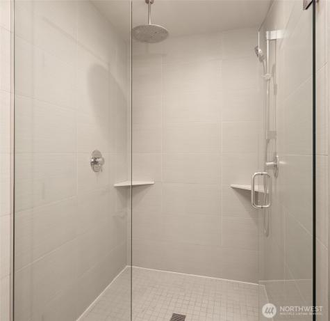 6221 20th Avenue NW Seattle WA 98107