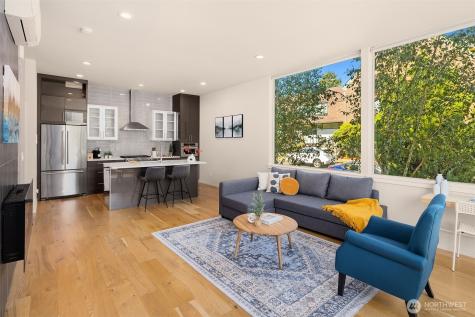 6221 20th Avenue NW Seattle WA 98107