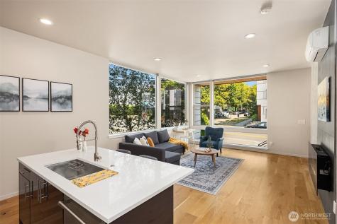 6221 20th Avenue NW Seattle WA 98107