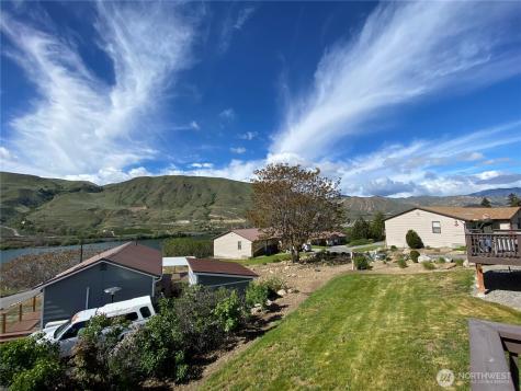 986 Highline Drive East Wenatchee WA 98802
