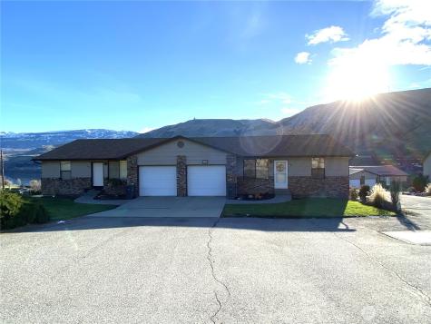 986 Highline Drive East Wenatchee WA 98802