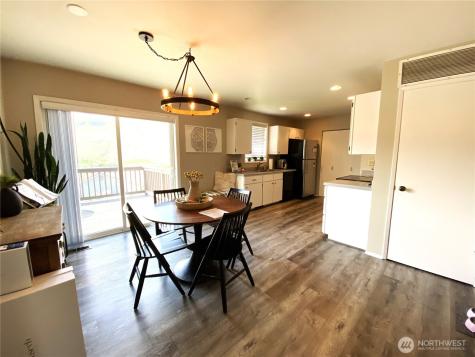 986 Highline Drive East Wenatchee WA 98802
