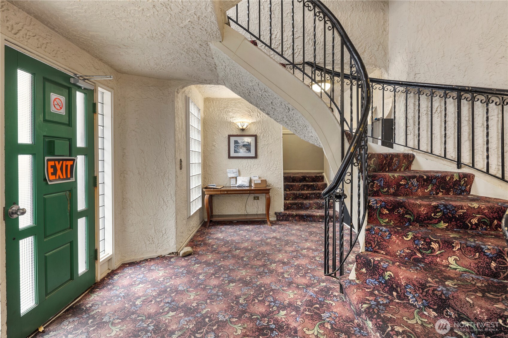 4515 Burke Avenue N Seattle WA 98103