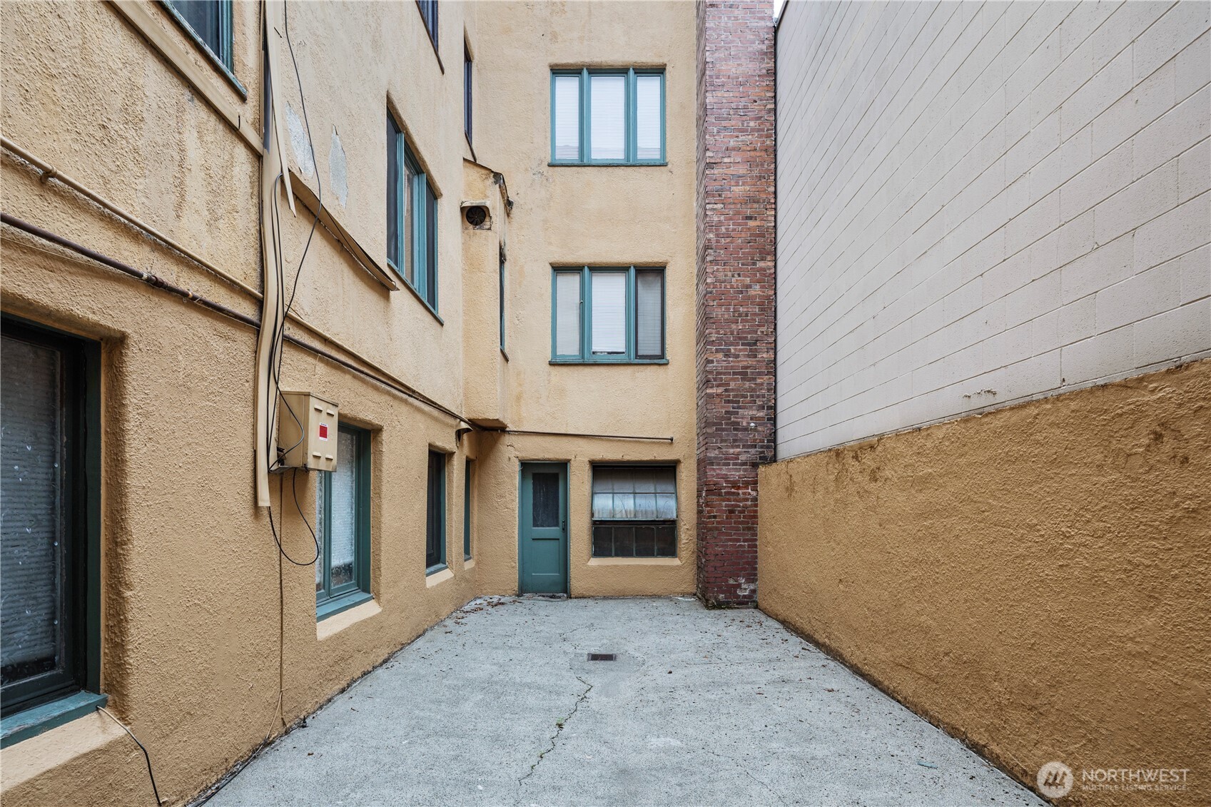 4515 Burke Avenue N Seattle WA 98103