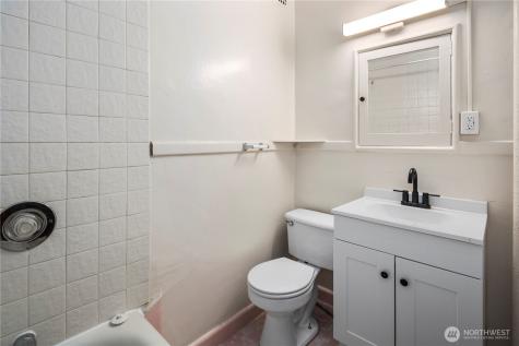 4515 Burke Avenue N Seattle WA 98103