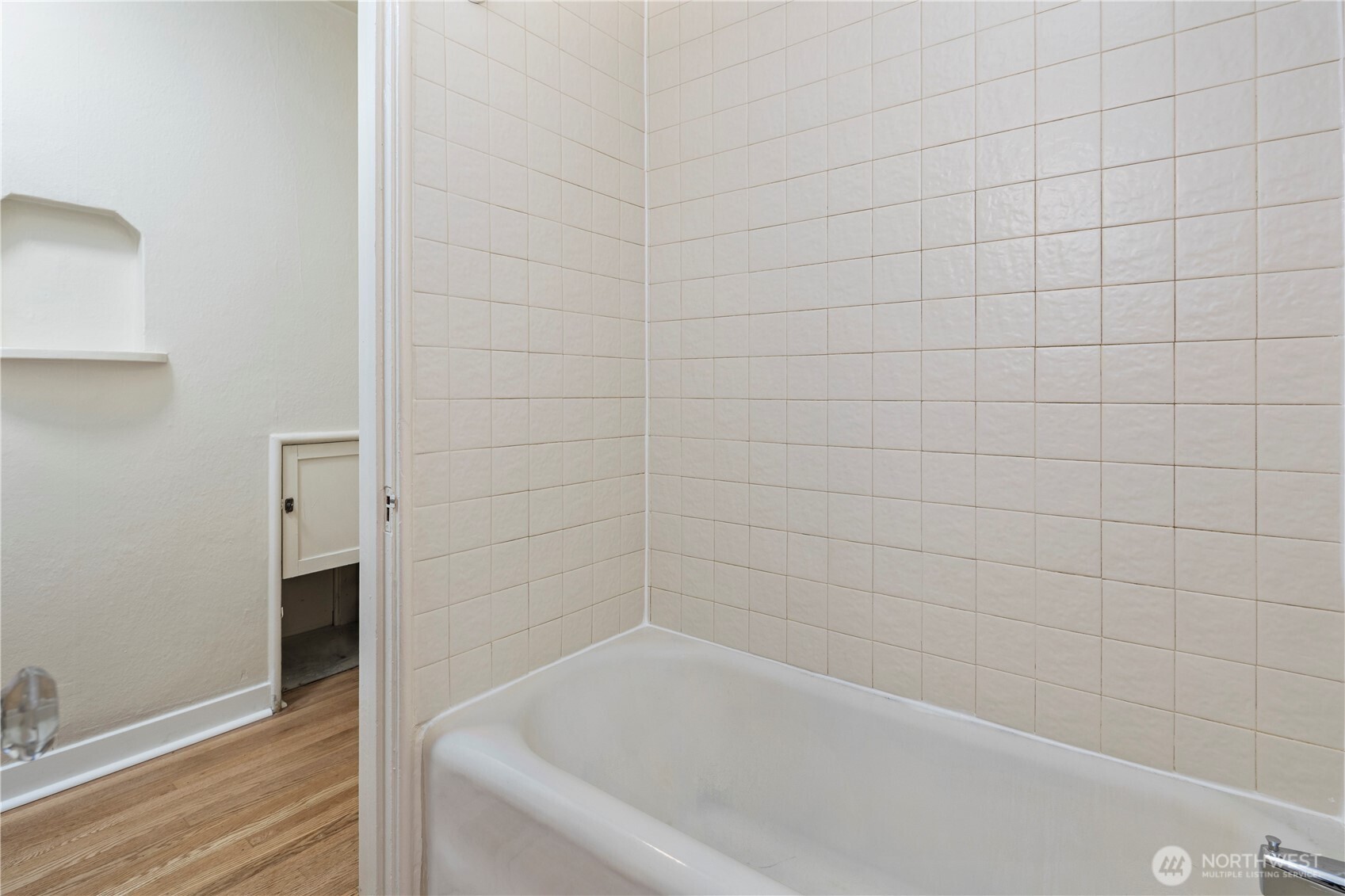 4515 Burke Avenue N Seattle WA 98103