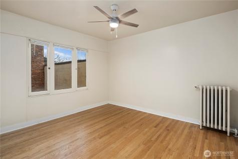 4515 Burke Avenue N Seattle WA 98103
