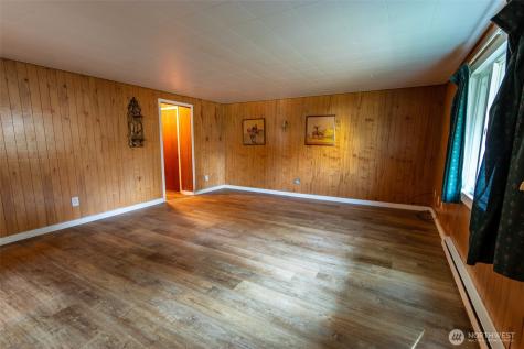 319 Tonasket Avenue Tonasket WA 98855