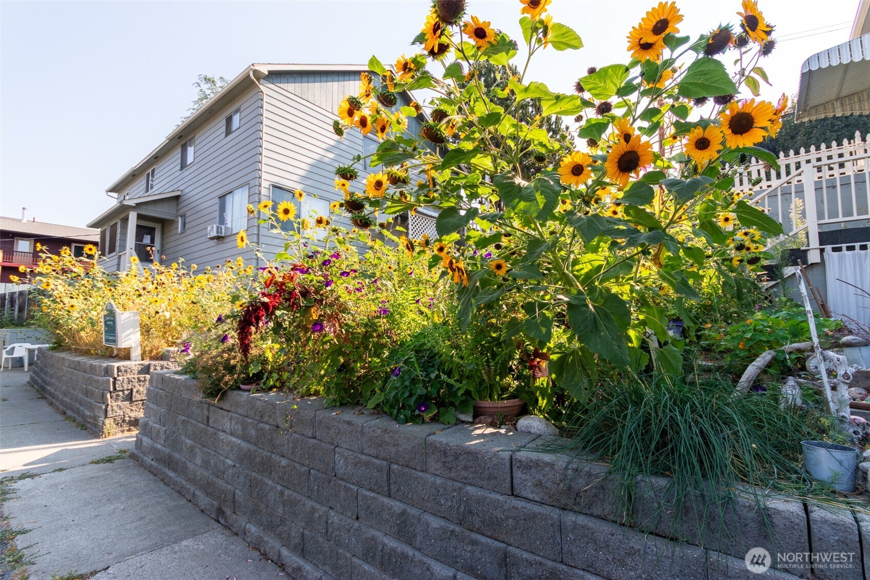 319 Tonasket Avenue Tonasket WA 98855