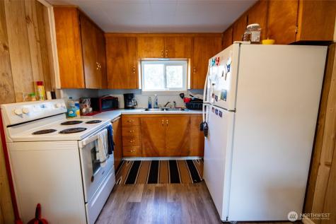 319 Tonasket Avenue Tonasket WA 98855