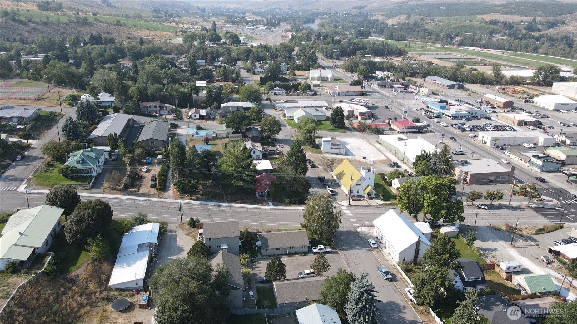 319 Tonasket Avenue Tonasket WA 98855