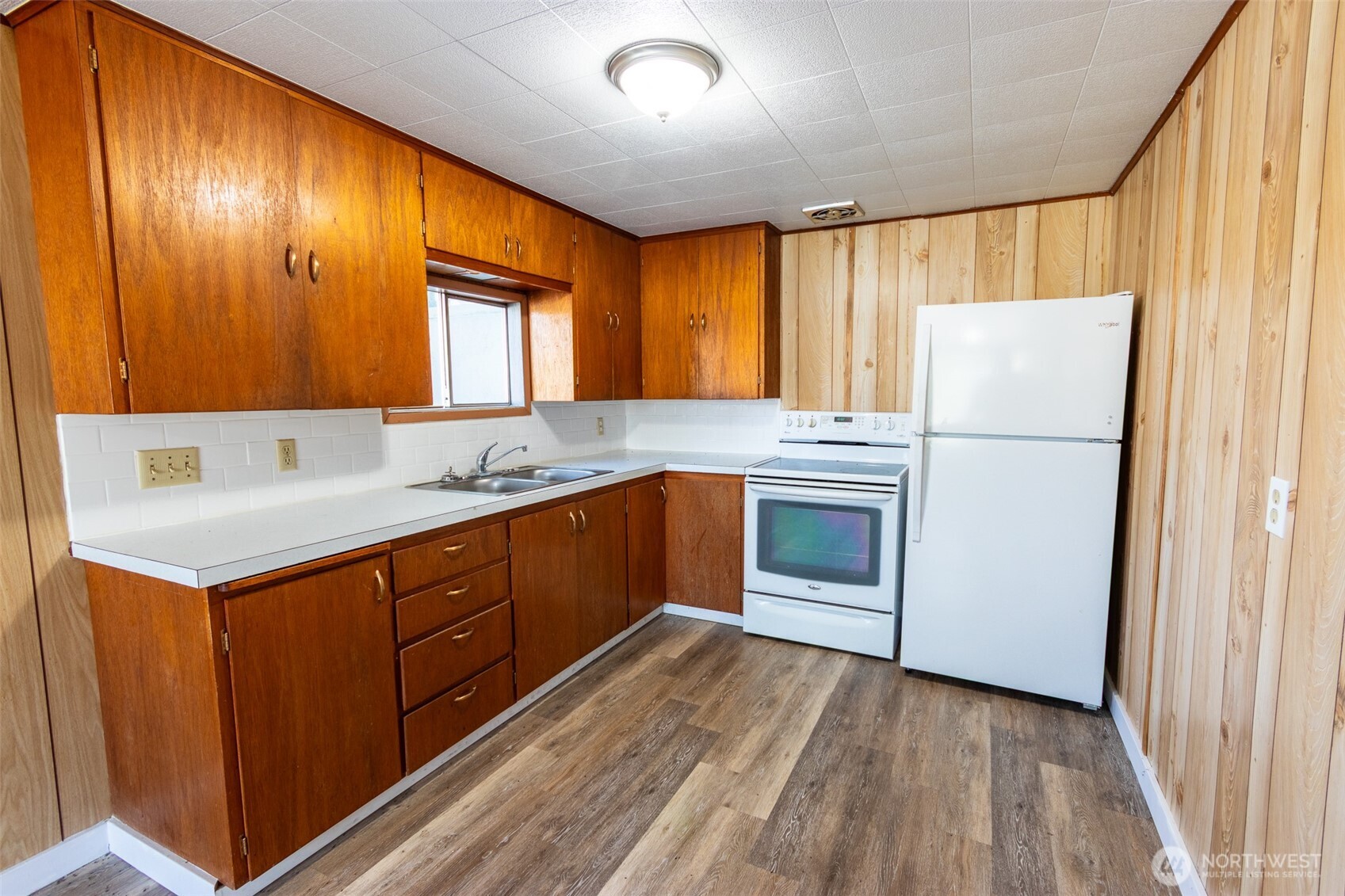 319 Tonasket Avenue Tonasket WA 98855
