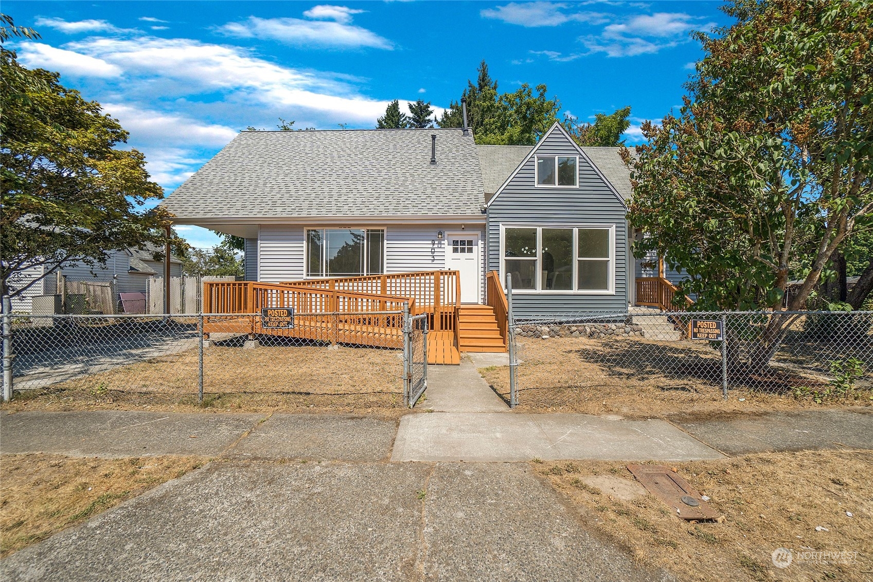 903 7th Street Auburn WA 98002