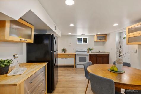 8111 10th Avenue S Seattle WA 98108