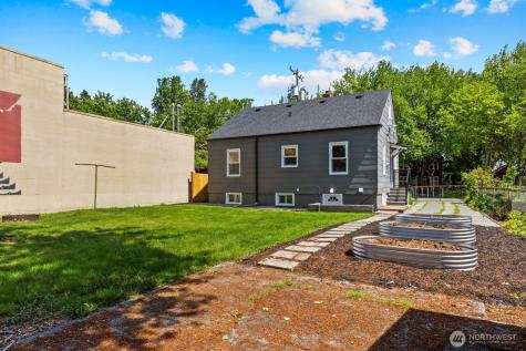 8111 10th Avenue S Seattle WA 98108
