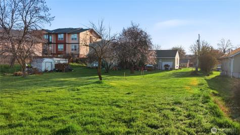 1420 S College Avenue College Place WA 99324