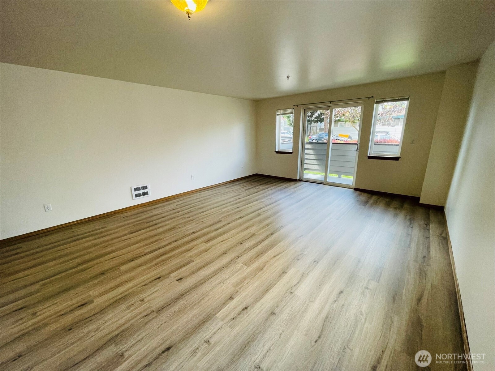 8830 Nesbit Avenue N Seattle WA 98103