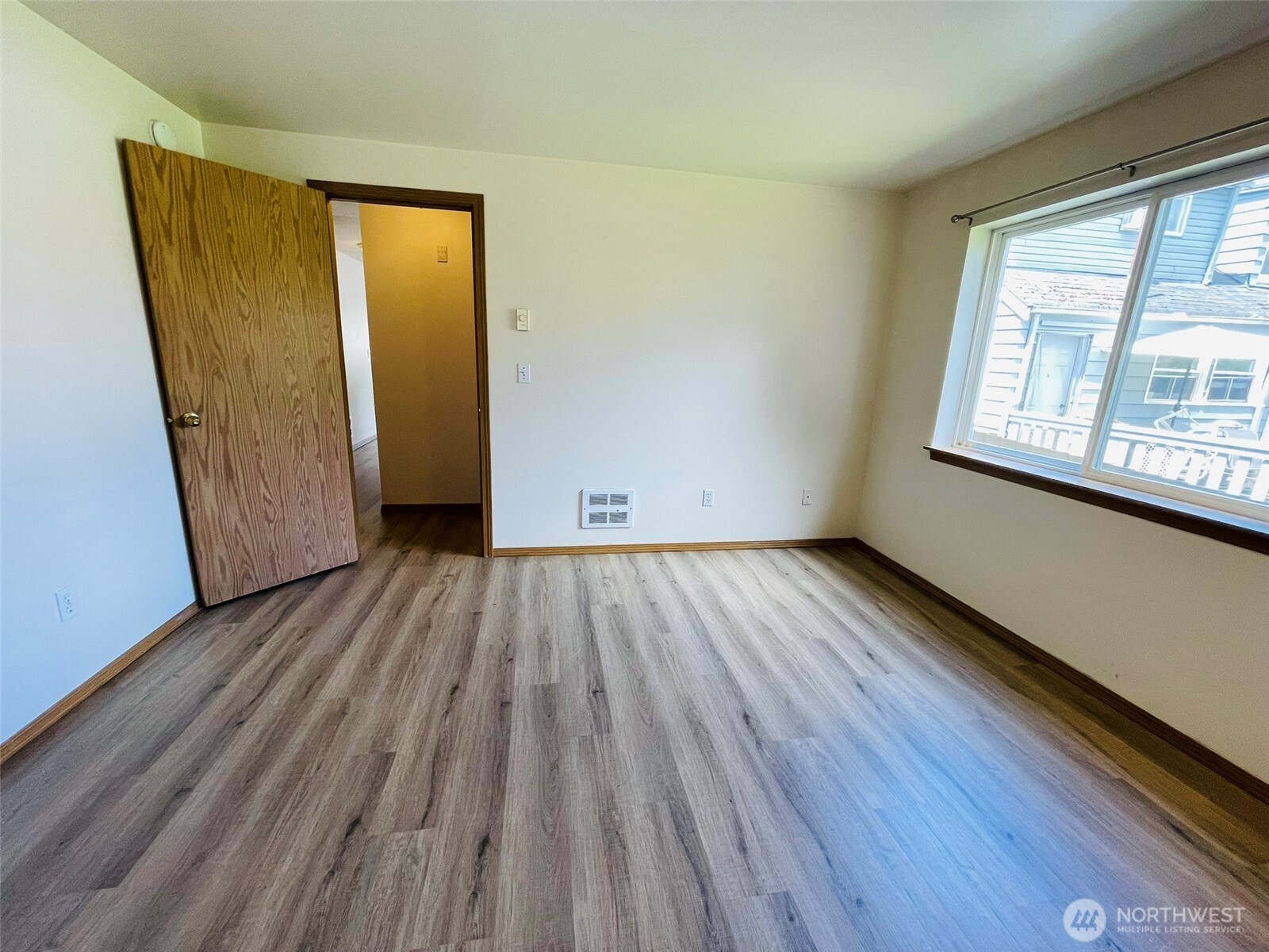 8830 Nesbit Avenue N Seattle WA 98103