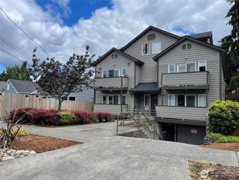 8830 Nesbit Avenue N Seattle WA 98103