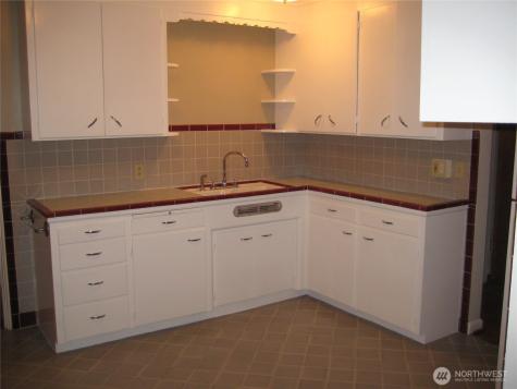 4903 3rd Avenue NW Seattle WA 98107
