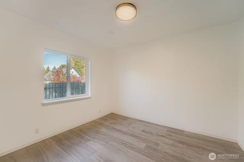 105 E 96th Street Tacoma WA 98445