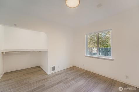 105 E 96th Street Tacoma WA 98445
