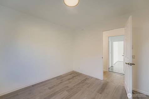 105 E 96th Street Tacoma WA 98445