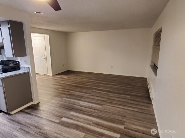 105 E 96th Street Tacoma WA 98445