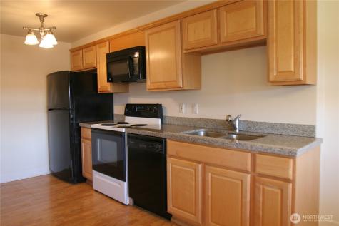 2071 Gilman Drive W Seattle WA 98119