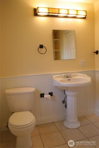 2071 Gilman Drive W Seattle WA 98119