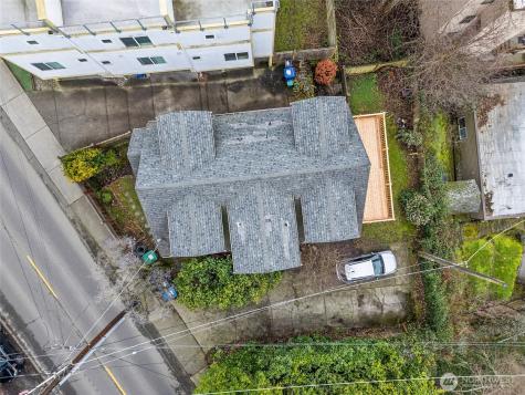 2071 Gilman Drive W Seattle WA 98119