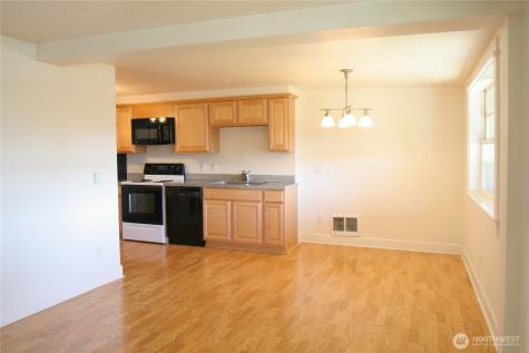 2071 Gilman Drive W Seattle WA 98119