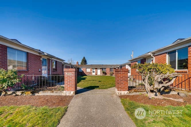 5404 S M Street Tacoma WA 98408