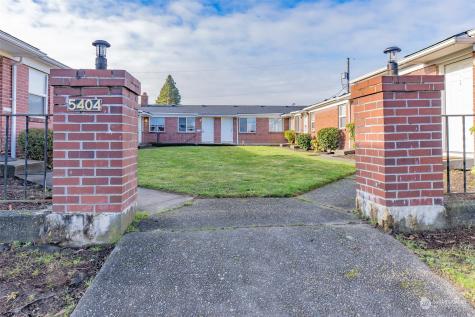 5404 S M Street Tacoma WA 98408