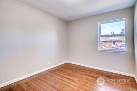 5404 S M Street Tacoma WA 98408