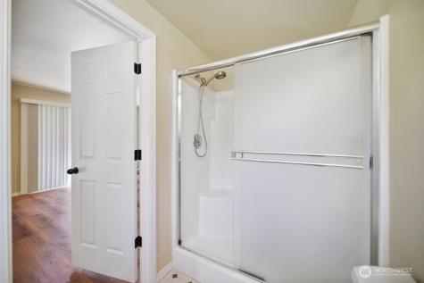 5904 157th Street Court E Puyallup WA 98375