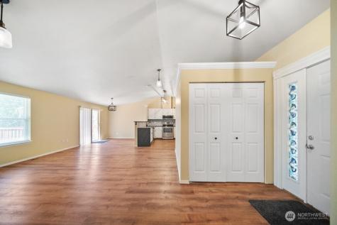 5904 157th Street Court E Puyallup WA 98375