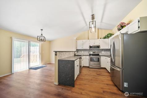 5904 157th Street Court E Puyallup WA 98375