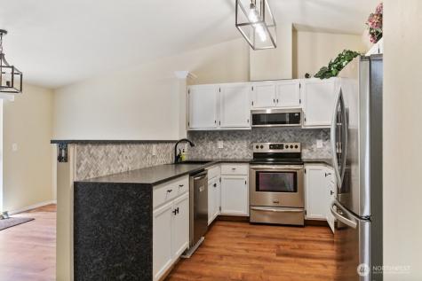 5904 157th Street Court E Puyallup WA 98375