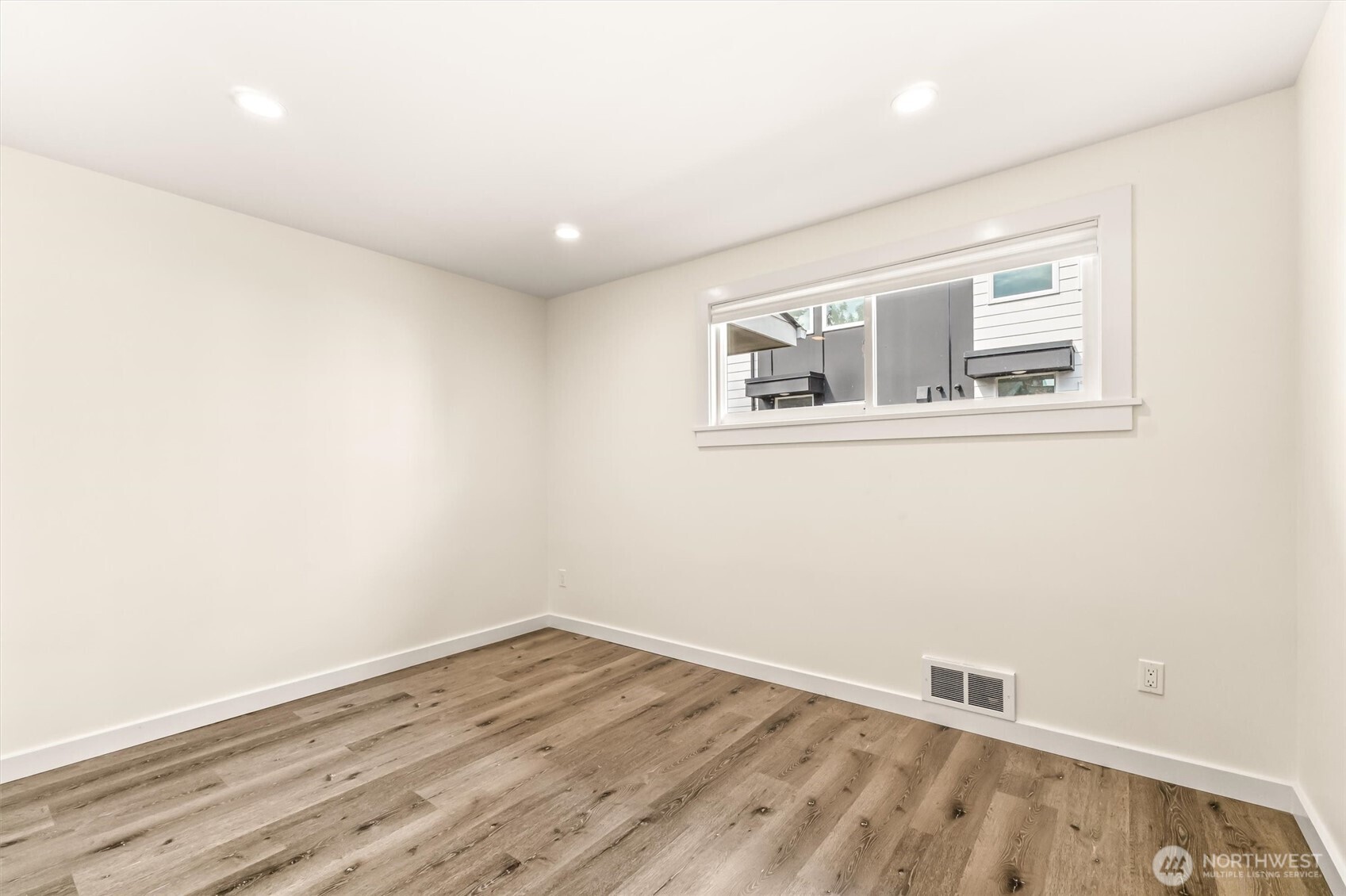 9251 N Ashworth Avenue N Seattle WA 98103