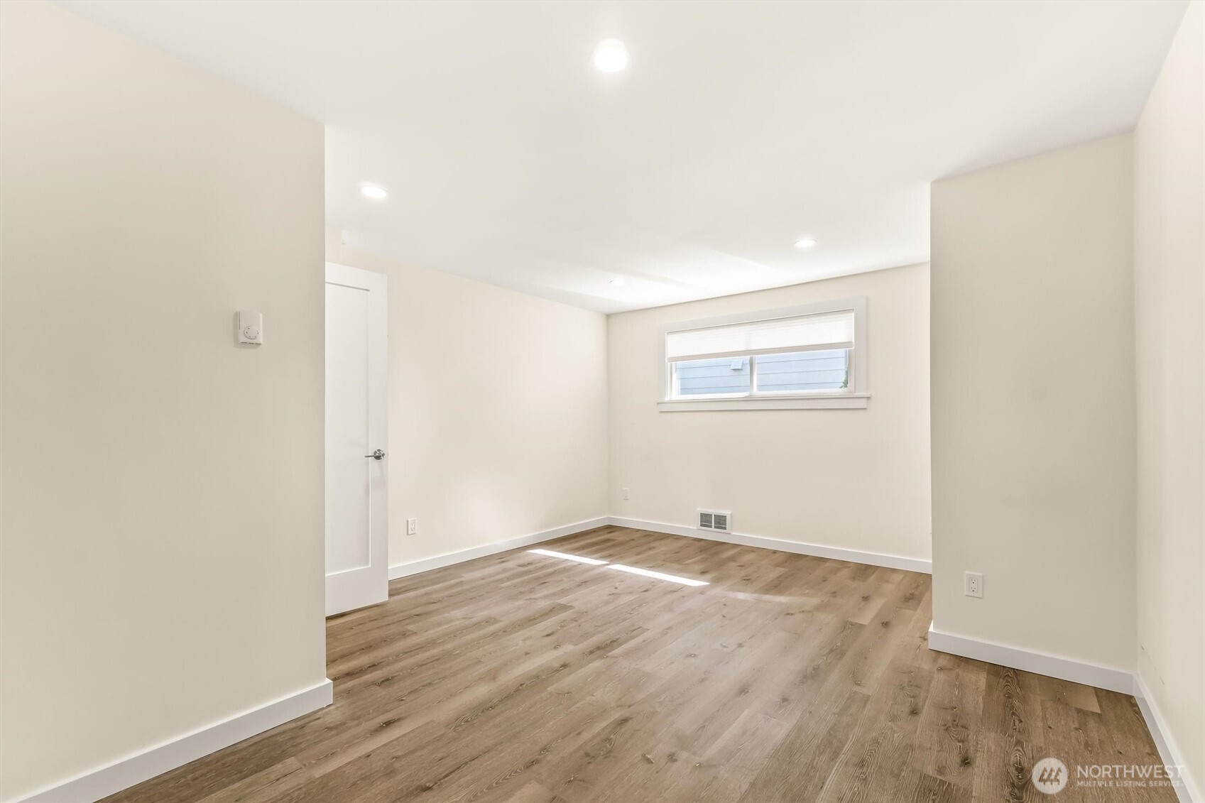 9251 N Ashworth Avenue N Seattle WA 98103