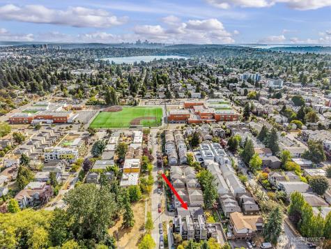 9251 N Ashworth Avenue N Seattle WA 98103