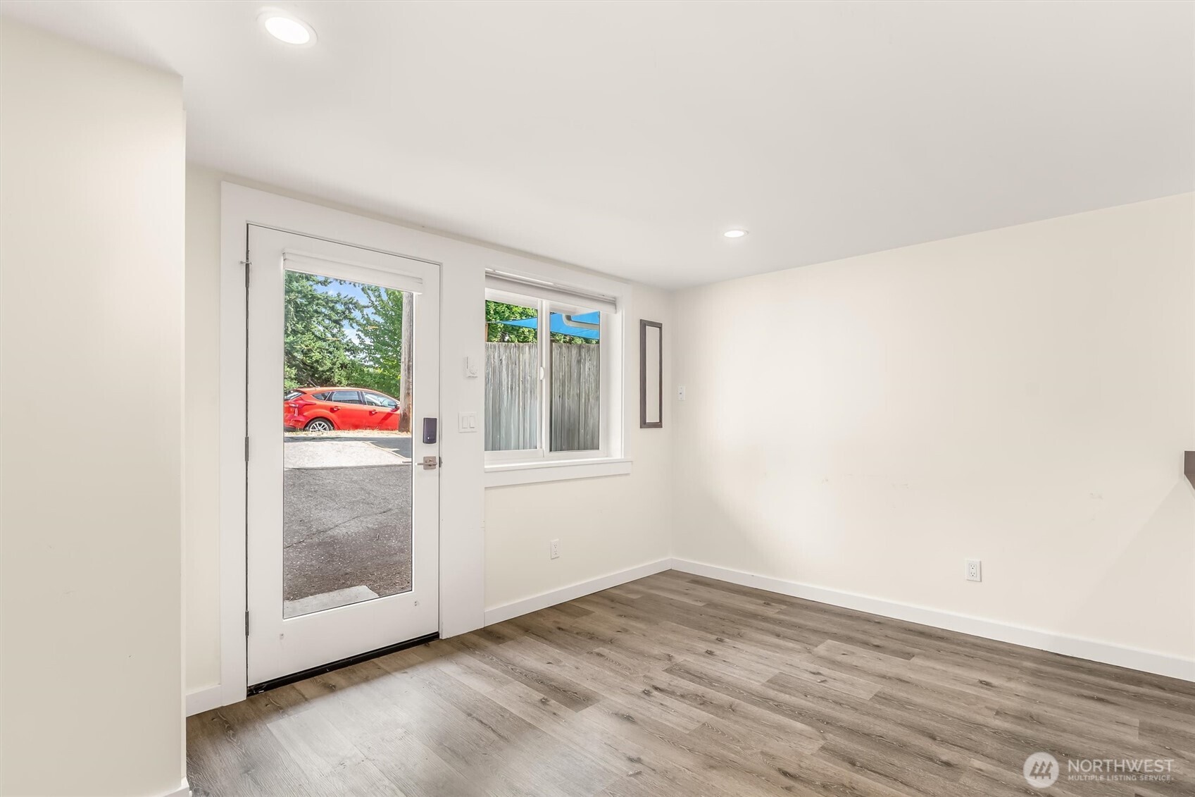 9251 N Ashworth Avenue N Seattle WA 98103