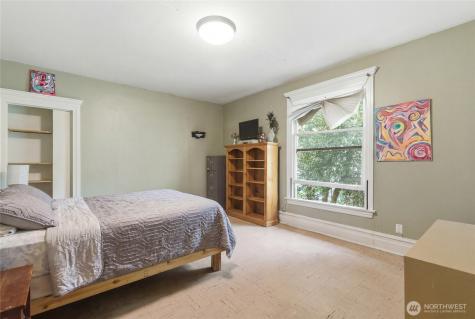 802 16th Avenue Seattle WA 98122