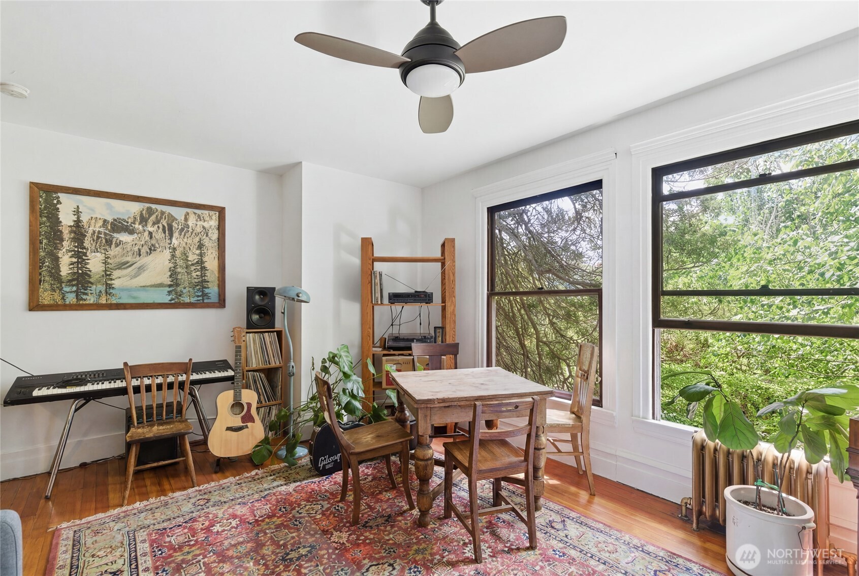 802 16th Avenue Seattle WA 98122