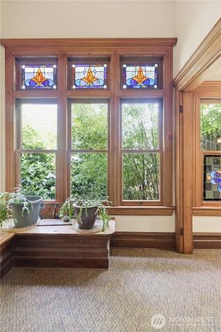 802 16th Avenue Seattle WA 98122