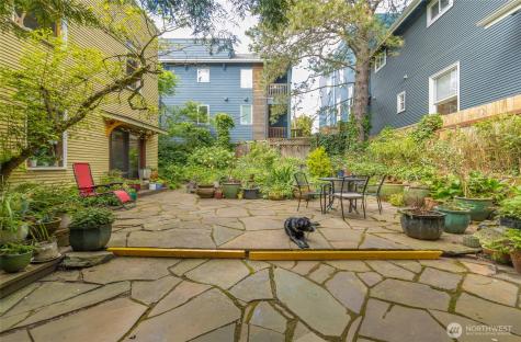 802 16th Avenue Seattle WA 98122